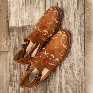 Kelsi Dagger Booties Women's Size 7